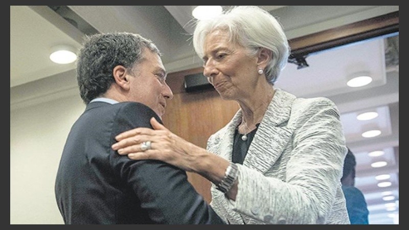 El ministro de Hacienda y Finanzas Nicolás Dujovne y la directora del FMI Christine Lagarde.