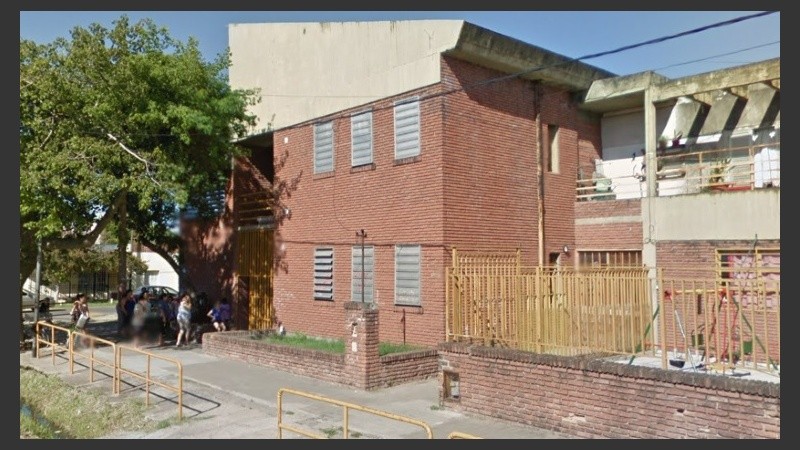 La escuela de Cochabamba y Liniers.