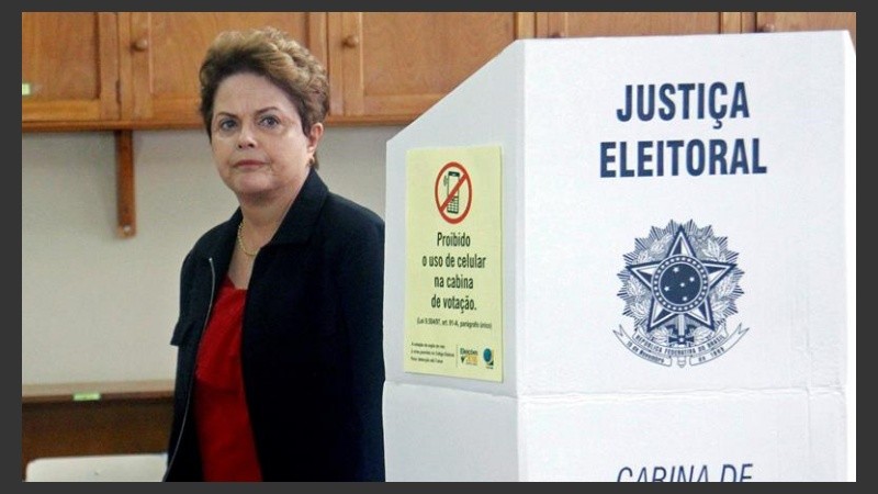 En la previa, la candidatura de Rousseff sufrió varias impugnaciones.