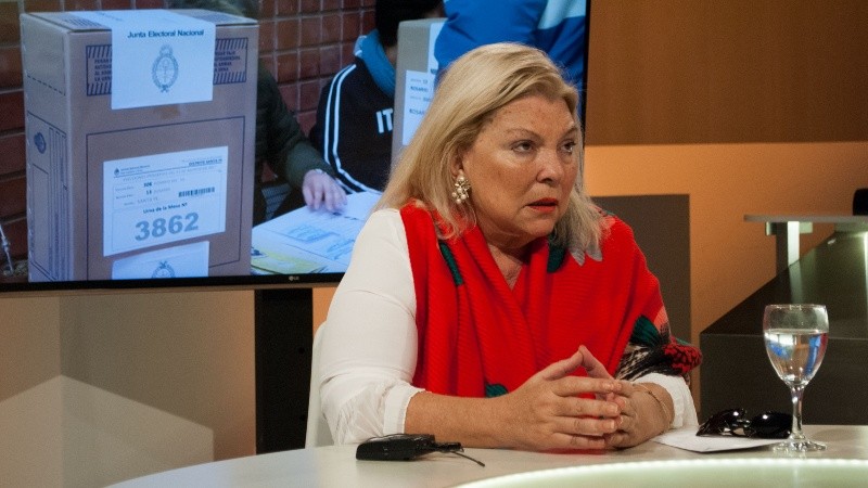 Carrió disparó munición gruesa en su visita a El Tres. 