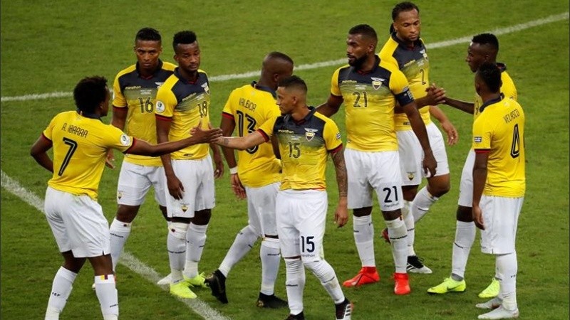 Ecuador podría avanzar como mejor tercero. Debe ganar.