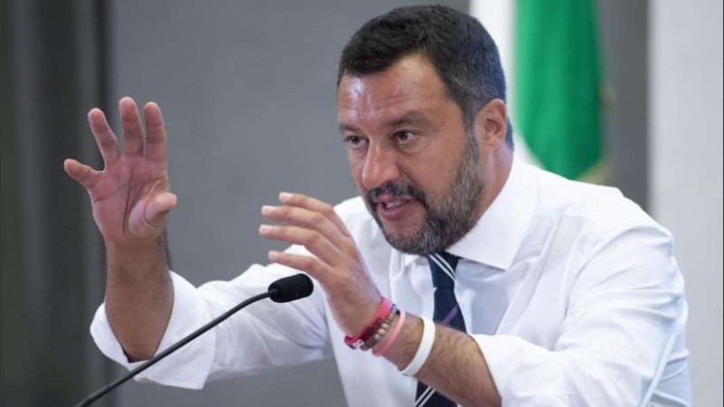 Salvini es líder de ultraderecha.