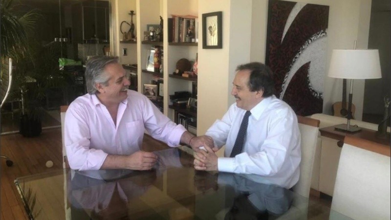 La foto del encuentro entre Alberto Fernández y Ricardo Alfonsín. 