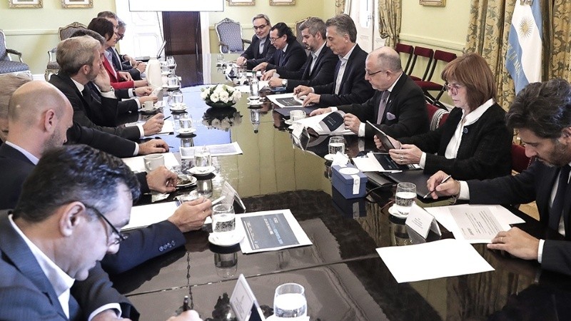 Macri con sus ministros en una reunión de gabinete. 