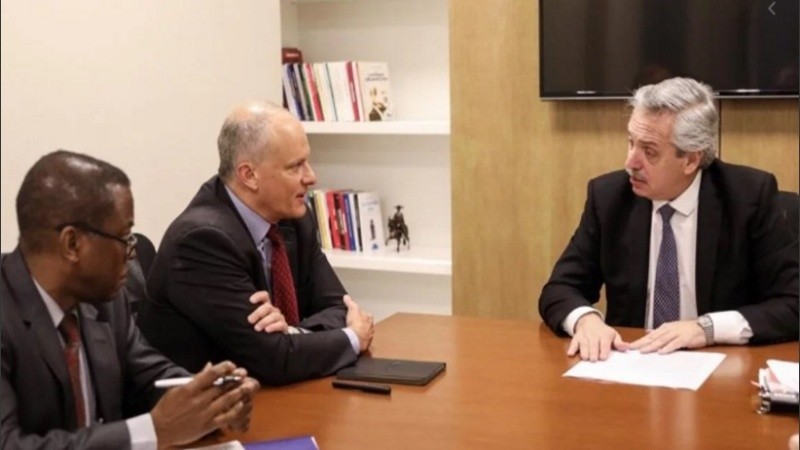 Alberto Fernández se reunió con los técncicos del FMI el 27 de junio de 2019.