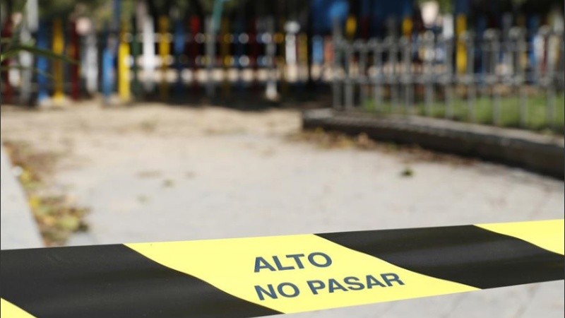 Se cerraron parques y zonas de juego de niños, entre otras medidas tomadas por el gobierno español.