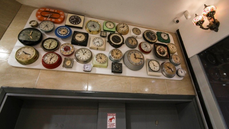 Reliquias escondidas en una galería en el centro de Rosario