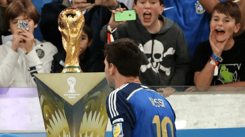 Ya en 2014, Leo le pasó cerca a la Copa del Mundo y quiere revancha.