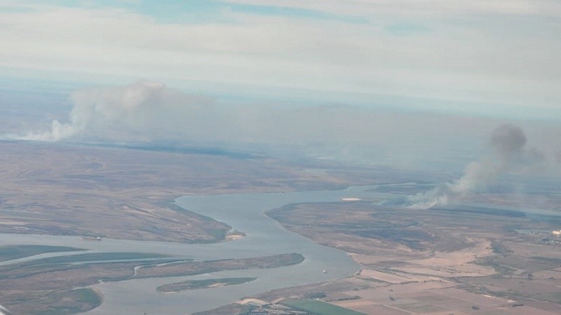 Los dos focos de humo en la zona de San Nicolás y Villa Constitución este miércoles