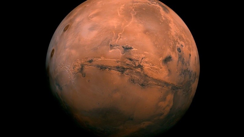 Al igual que en la Tierra, Marte tiene gruesas capas de hielo en ambos polos.