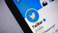 Twitter suspendió la posibilidad de obtener cuentas verificadas pagando una suscripción tras problemas con perfiles falsos