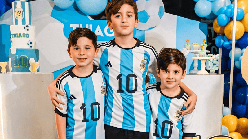 Los hijos de Messi celebraron en familia el título del mundo.