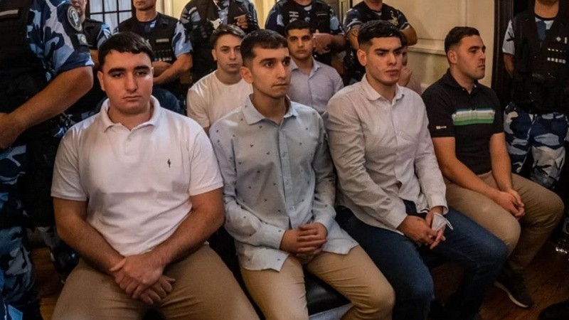 Máximo Thomsen, Ciro Pertossi, Enzo Comelli, Matías Benicelli y Luciano Pertossi fueron condenados a prisión perpetua.