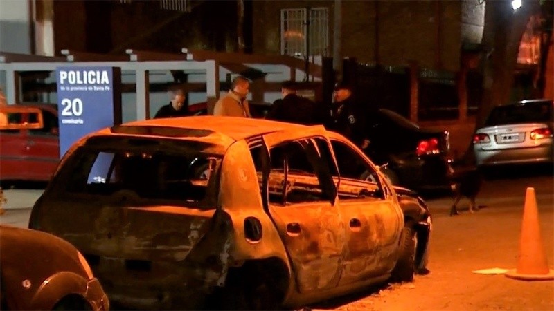 Dos disparos dieron contra la fachada de la dependencia policial y otro en un auto estacionado.