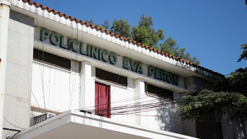 El herido fue trasladado al hospital Eva Perón.