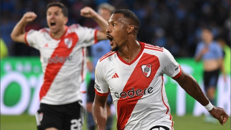 Rondón marcó el primer gol de River en Córdoba.