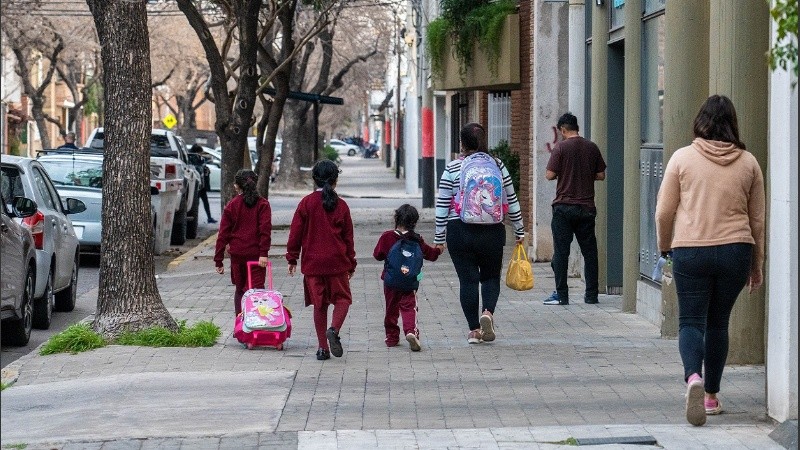 Regreso a la escuela previsto para el 26 de febrero.