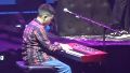 Quién es el rosarino de 11 años que tocó el piano junto a David Lebón ante más de 10 mil personas