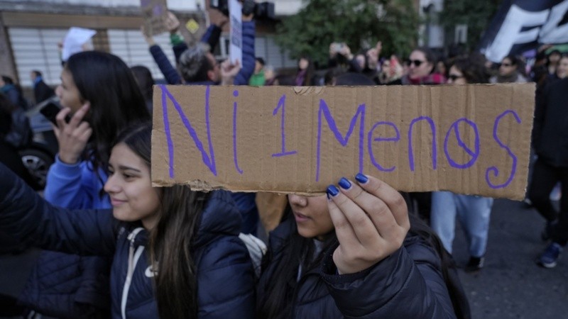 Masiva marcha en Rosario por Ni una menos.