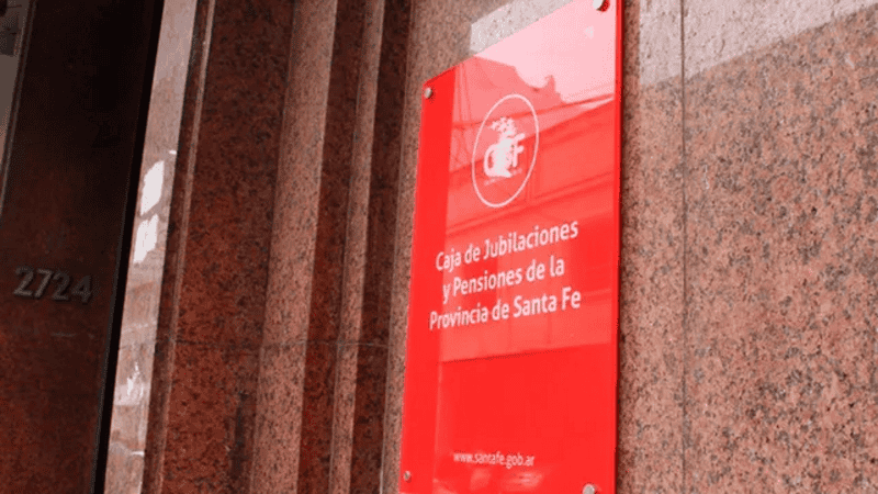 A marzo, la deuda nacional con el sistema previsional santafesino era de 700 mil millones de pesos.