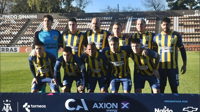 Los once titulares de Central que salieron a jugar contra Barracas en la cancha de Platense.