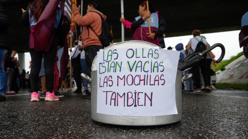 Los organizadores aseguran que la protesta será sobre la vereda y bajarán a la calle solo durante el semáforo.