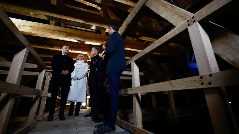 El presidente Macron pasó por la renovada catedral la última semana.