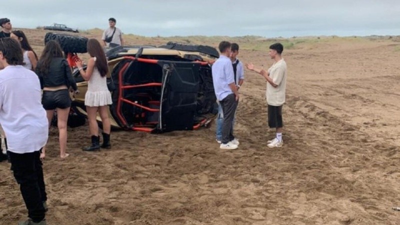 El hecho sucedió en la madrugada del 1 de enero cuando se celebraba en la playa una fiesta electrónica con 400 asistentes en Monte Hermoso.