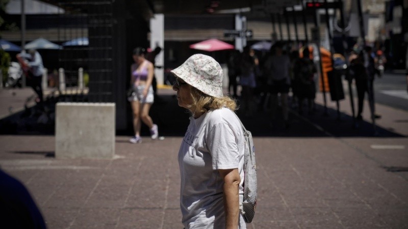 Cualquier alternativa es buena para evitar los 39 grados de este jueves.