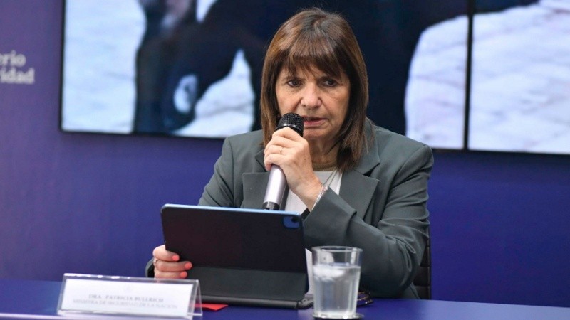 Patricia Bullrich defendió la instalación de un cerco en la frontera con Bolivia.